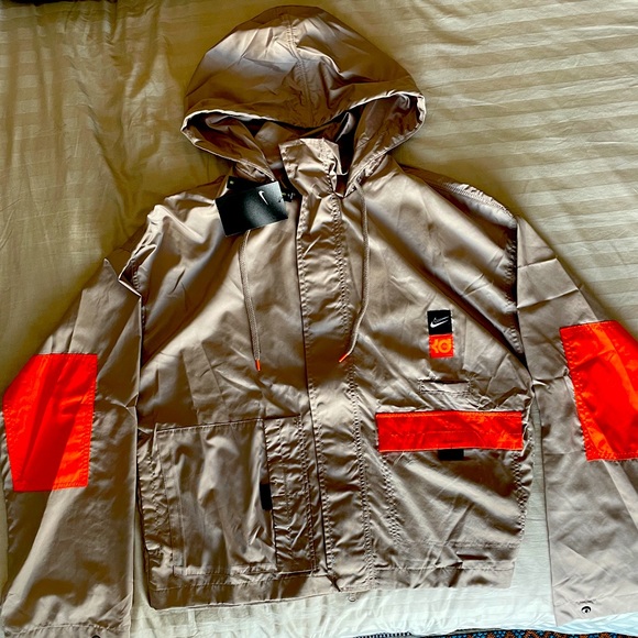 Nike KD Kevin Durant Easy Money Basketball Jacket Mens Size M, Khaki/Orange. New - Picture 3 of 3